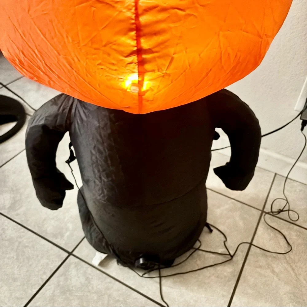 3.5ft. Gemmy Airblown Inflatable Happy Pumpkin Boy Skeleton Halloween Holiday‎